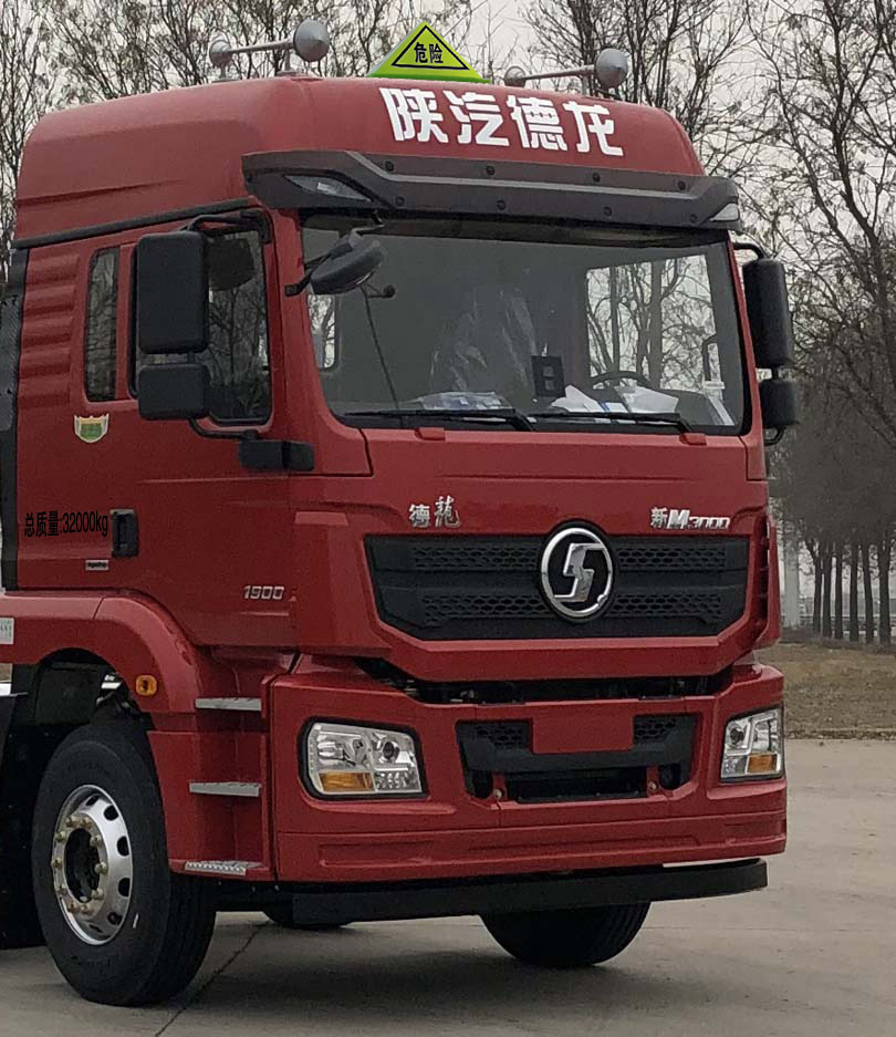楚勝牌CSC5329GYYLS6型鋁合金運(yùn)油車 楚勝牌CSC5329GYYLS6型鋁合金運(yùn)油車